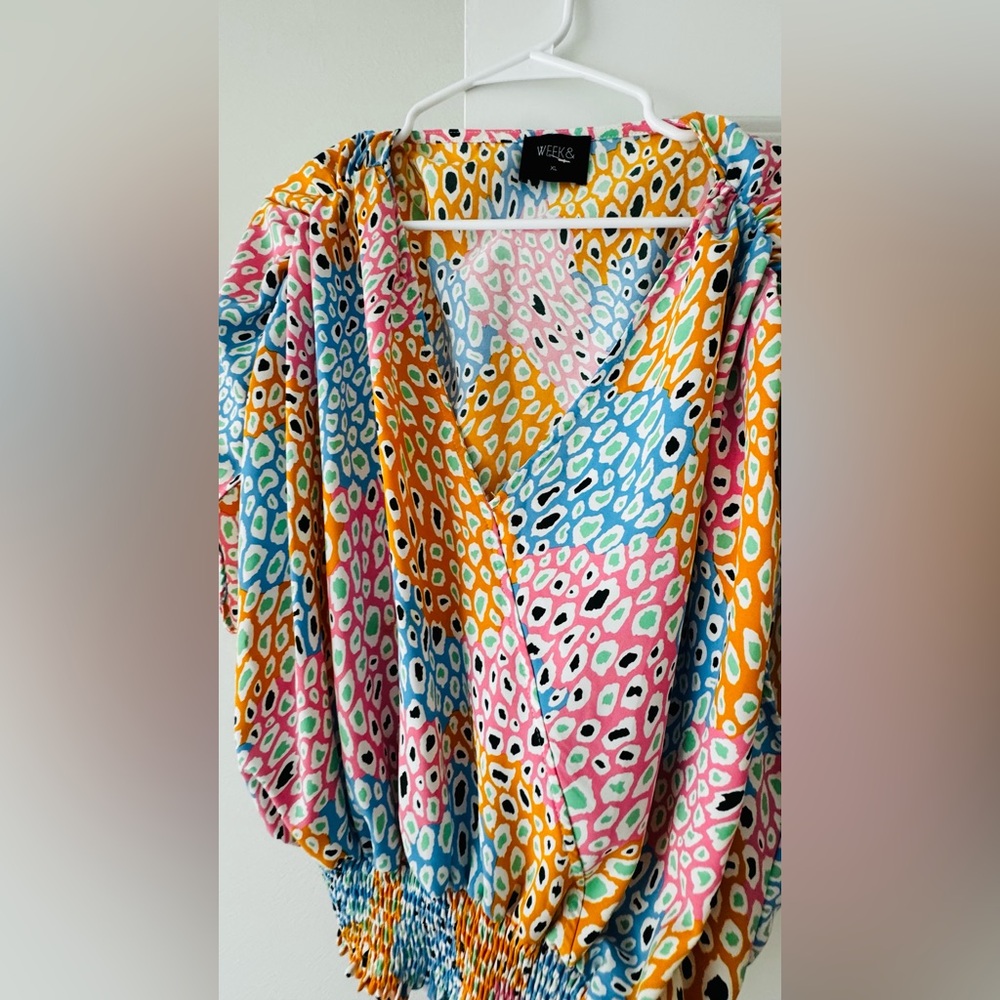 Colorful Multicolor V-Neck Smocked Waist Women's Top - Picture 7 of 8